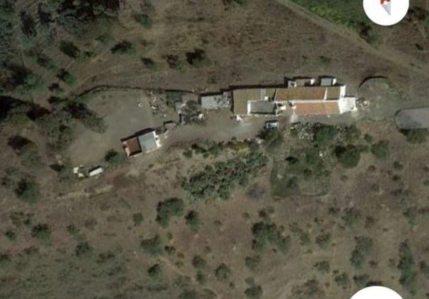 Foto 1 de Casa rural en venta en Almogía de 4 habitaciones con terraza y jardín