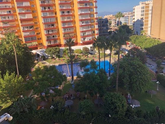 Foto 2 de Venta de piso en Puerto Marina de 3 habitaciones con terraza y piscina