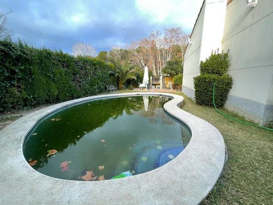 Foto 1 de Xalet en venda a Godelleta de 3 habitacions amb terrassa i piscina