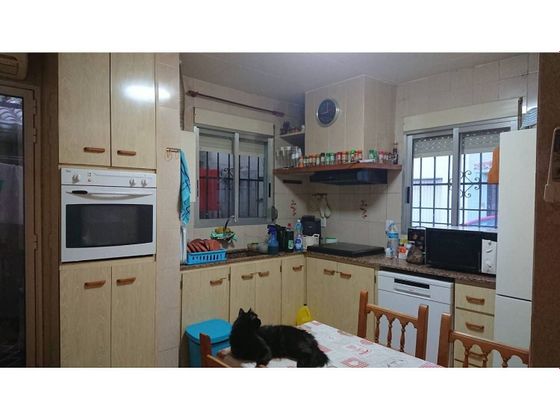 Foto 2 de Venta de casa en El Cabanyal- El Canyamelar de 2 habitaciones con aire acondicionado