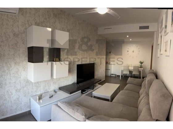 Foto 1 de Piso en venta en Almendralejo de 2 habitaciones con garaje y aire acondicionado
