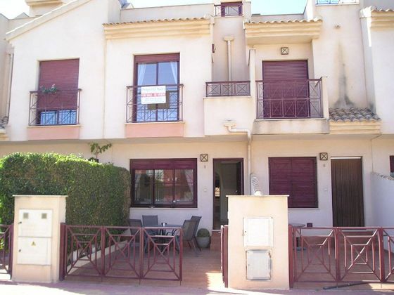 Foto 2 de Casa en venta en calle Pedro Cano de 3 habitaciones con terraza y piscina