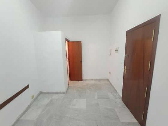 Foto 2 de Oficina en lloguer a Encarnación - Regina de 15 m²