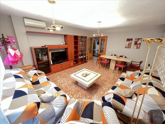 Foto 2 de Piso en venta en L'Alquenència de 5 habitaciones con terraza y garaje