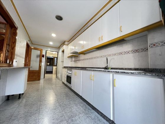 Foto 2 de Chalet en venta en Alberic de 5 habitaciones con terraza y garaje