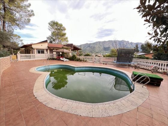 Foto 1 de Xalet en venda a La Barraca d' Aigües Vives de 5 habitacions amb terrassa i piscina