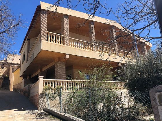 Foto 2 de Xalet en venda a Moratalla de 5 habitacions amb terrassa i garatge