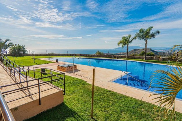 Foto 1 de Àtic en venda a calle Ribeiro de 2 habitacions amb terrassa i piscina