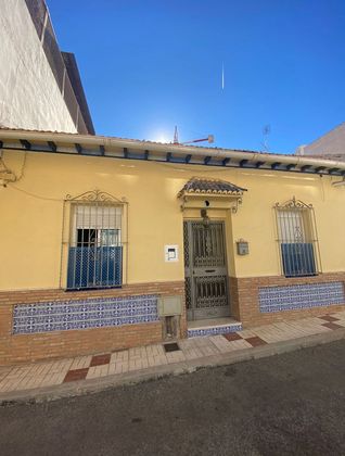 Foto 2 de Casa en venta en Perchel Norte - La Trinidad de 2 habitaciones con terraza