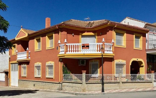Foto 1 de Casa en venta en Montilla de 5 habitaciones con balcón y calefacción