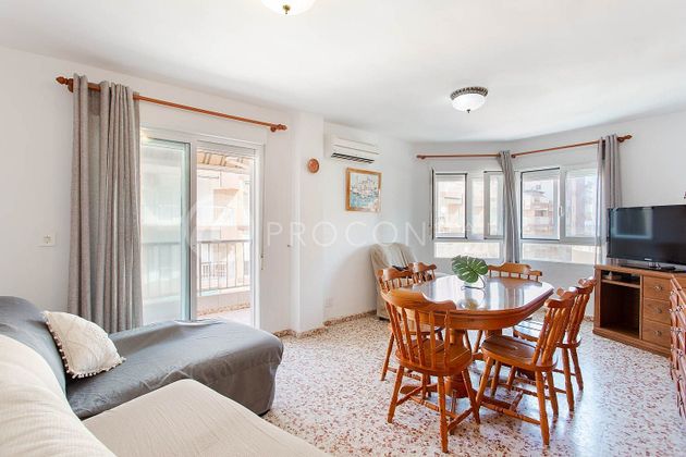 Foto 1 de Pis en venda a El Perelló - Les Palmeres - Mareny de Barraquetes de 3 habitacions amb terrassa i balcó
