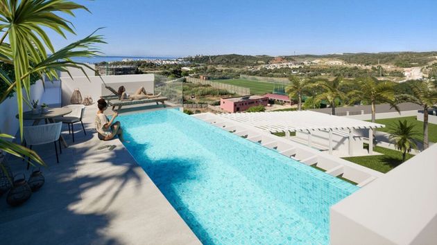 Foto 1 de Àtic en venda a urbanización Sup de 3 habitacions amb terrassa i piscina