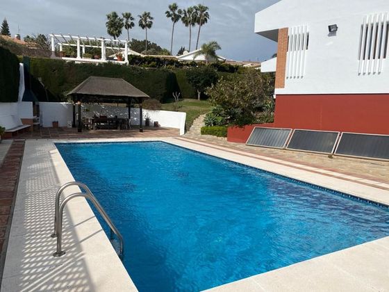 Foto 2 de Xalet en venda a Churriana de 4 habitacions amb terrassa i piscina