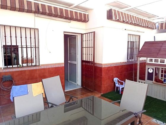 Foto 1 de Venta de chalet en Rinconada (La) de 4 habitaciones con terraza y balcón