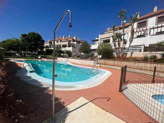 Foto 2 de Pis en venda a Guillena de 2 habitacions amb terrassa i piscina