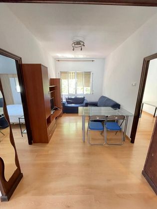 Foto 1 de Alquiler de piso en El Tardón - El Carmen de 3 habitaciones con muebles y aire acondicionado