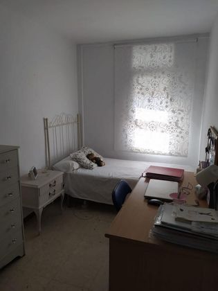 Foto 1 de Alquiler de piso en Las Huertas - San Pablo de 3 habitaciones con muebles y aire acondicionado