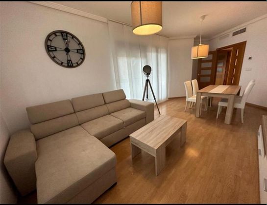 Foto 1 de Pis en lloguer a Sant Pau de 3 habitacions amb terrassa i mobles