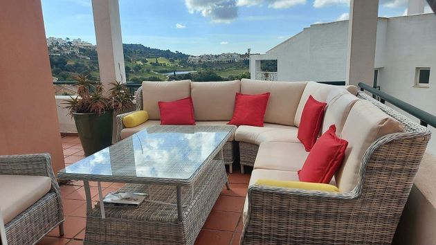Foto 1 de Pis en venda a Alhaurín el Grande de 6 habitacions amb terrassa i piscina
