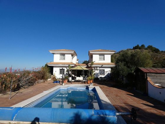 Foto 1 de Venta de chalet en Monda de 5 habitaciones con terraza y piscina