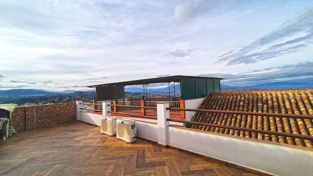 Foto 1 de Casa en venta en Alhaurín el Grande de 5 habitaciones con terraza y aire acondicionado