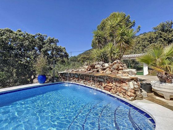 Foto 2 de Casa rural en venda a Iznájar de 6 habitacions amb terrassa i piscina