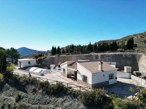 Foto 1 de Chalet en venta en Arenas de 3 habitaciones con terraza y piscina