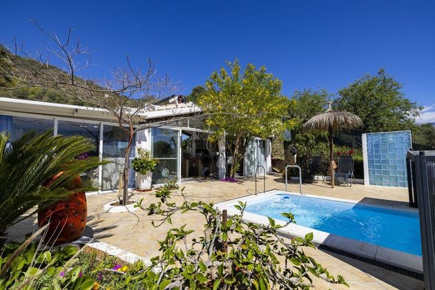 Foto 1 de Xalet en venda a Arenas de 3 habitacions amb terrassa i piscina