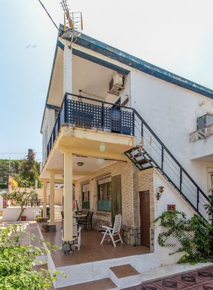 Foto 2 de Xalet en venda a Los Urrutias de 3 habitacions amb terrassa i piscina