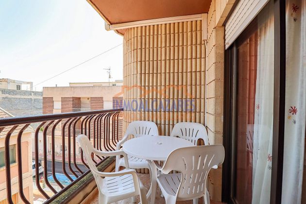 Foto 1 de Piso en venta en Centro - Alcazares, Los de 3 habitaciones con terraza y garaje