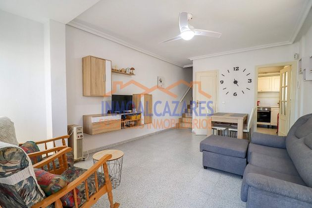 Foto 1 de Dúplex en venta en Centro - Alcazares, Los de 3 habitaciones con piscina y garaje