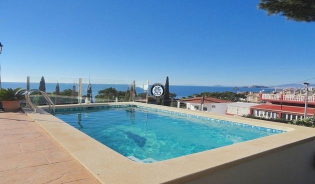Foto 2 de Xalet en venda a Los Puertos de 3 habitacions amb terrassa i piscina