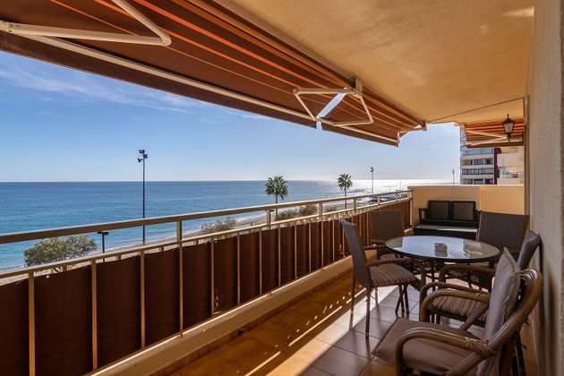 Foto 2 de Piso en venta en paseo Marítimo Rey de España de 4 habitaciones con terraza y garaje