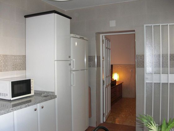 Foto 2 de Casa en lloguer a Rinconada (La) de 2 habitacions amb aire acondicionat