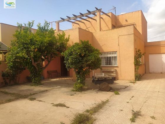 Foto 1 de Casa en venta en La Palma de 3 habitaciones con terraza y garaje
