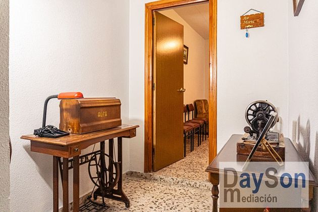 Foto 2 de Casa en venda a Alcalá la Real de 6 habitacions amb terrassa i balcó