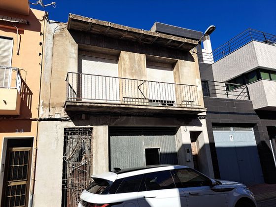 Foto 2 de Casa en venda a calle De Carcaixent de 1 habitació i 344 m²