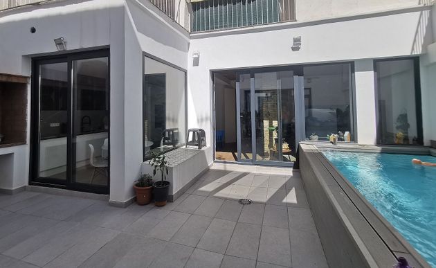 Foto 1 de Xalet en venda a Zona Centro de 3 habitacions amb terrassa i piscina