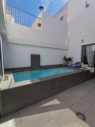 Foto 2 de Xalet en venda a Zona Centro de 3 habitacions amb terrassa i piscina