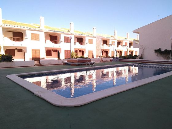 Foto 1 de Casa en venta en urbanización Residencial Mangalan Pg X de 4 habitaciones con terraza y piscina