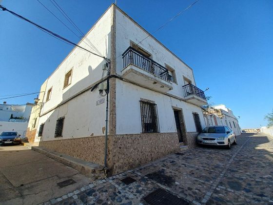 Foto 1 de Casa en venda a calle Olivo de 7 habitacions amb terrassa i garatge