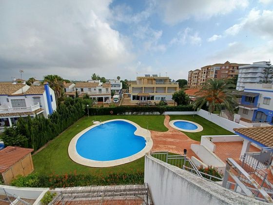 Foto 2 de Ático en venta en Ayamonte ciudad de 2 habitaciones con terraza y piscina