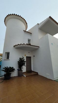 Foto 1 de Casa en venda a Ayamonte ciudad de 4 habitacions amb terrassa i balcó