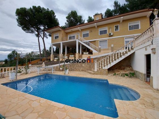 Foto 2 de Xalet en venda a Ènova (l´) de 3 habitacions amb terrassa i piscina