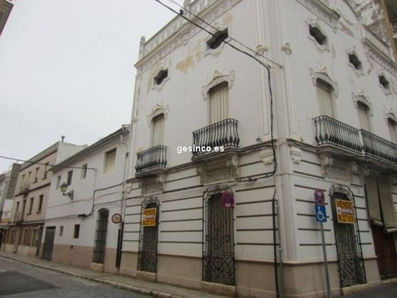 Foto 1 de Casa en venda a Manuel de 7 habitacions amb garatge