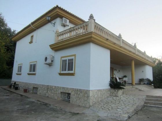 Foto 2 de Xalet en venda a Xàtiva de 11 habitacions amb terrassa i piscina