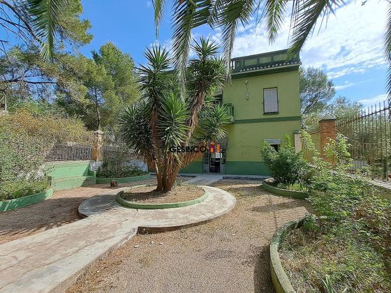 Foto 2 de Chalet en venta en Xàtiva de 7 habitaciones con terraza y jardín