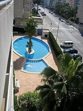 Foto 1 de Pis en lloguer a Playa de Gandia de 2 habitacions amb terrassa i piscina