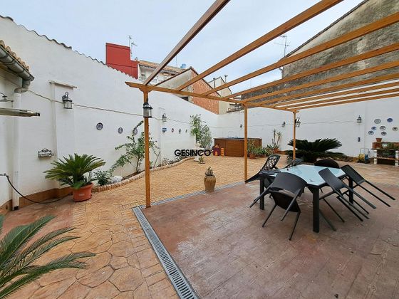 Foto 2 de Xalet en venda a Manuel de 4 habitacions amb terrassa i garatge