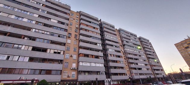 Foto 2 de Venta de piso en Las Huertas - San Pablo de 5 habitaciones con terraza y garaje